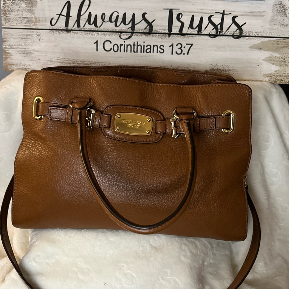 Michael Kors Large Leather 2Way Handbag Chain Accented Crossbody/Shoulder Strap